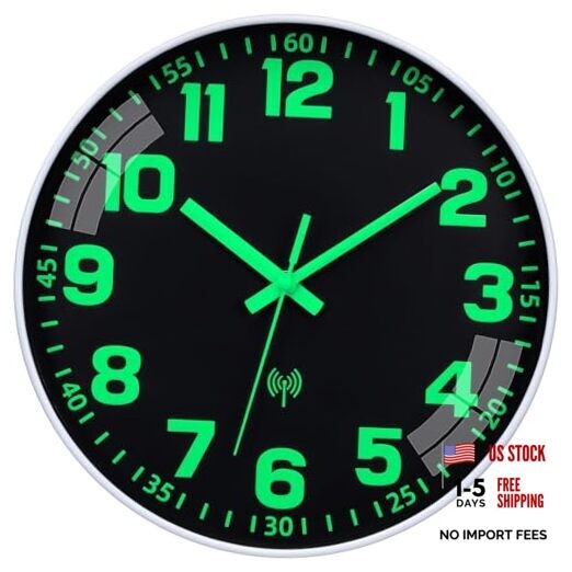 Atomic Clock with Glow in the Dark - Analog Sets Automatically Battery