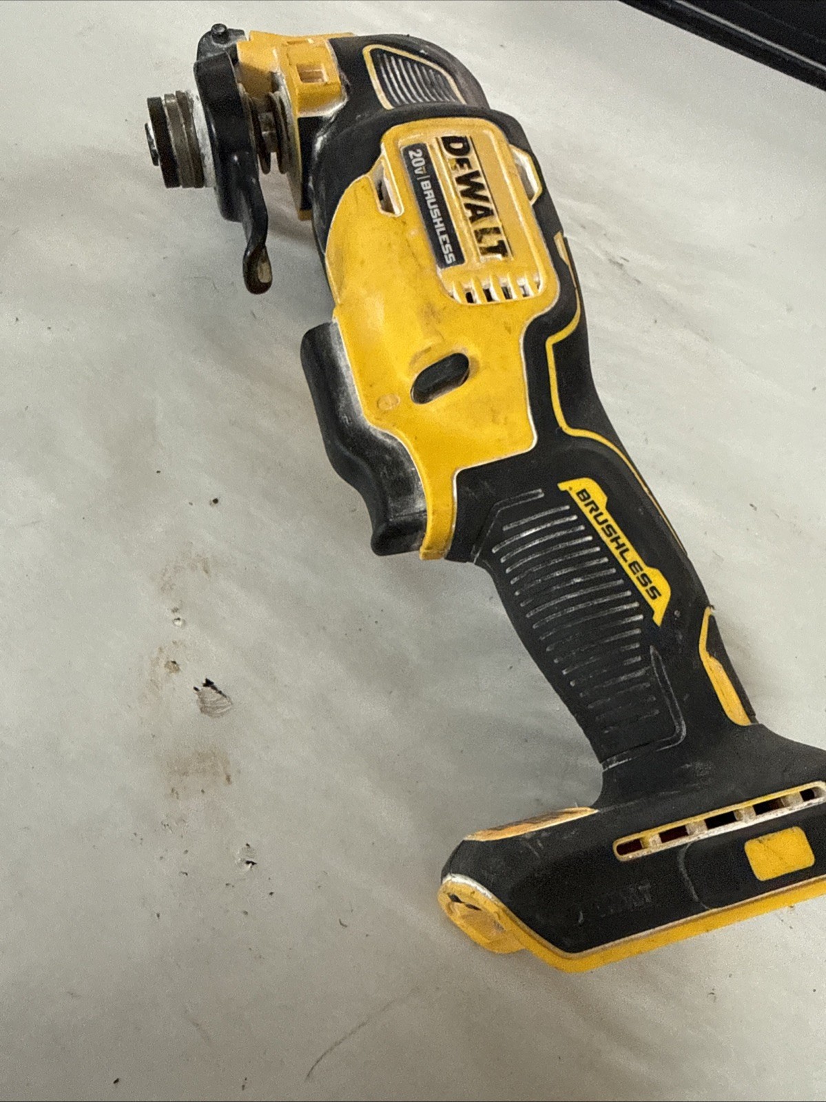 DEWALT DCS354 (I99011790)