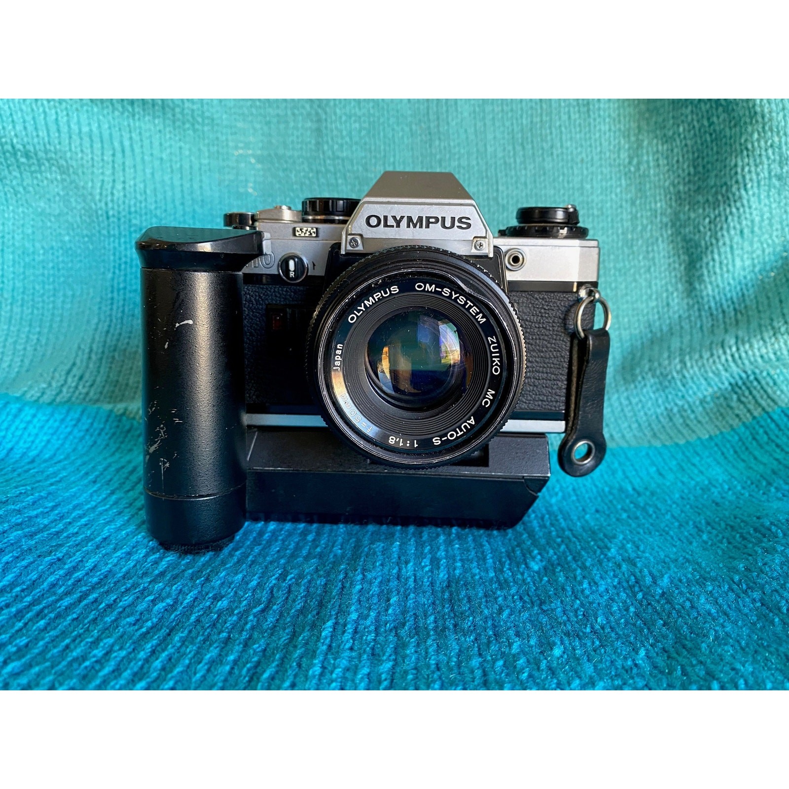 Olympus OM-10 35mm film Camera om 50mm f1.8 Lens winder