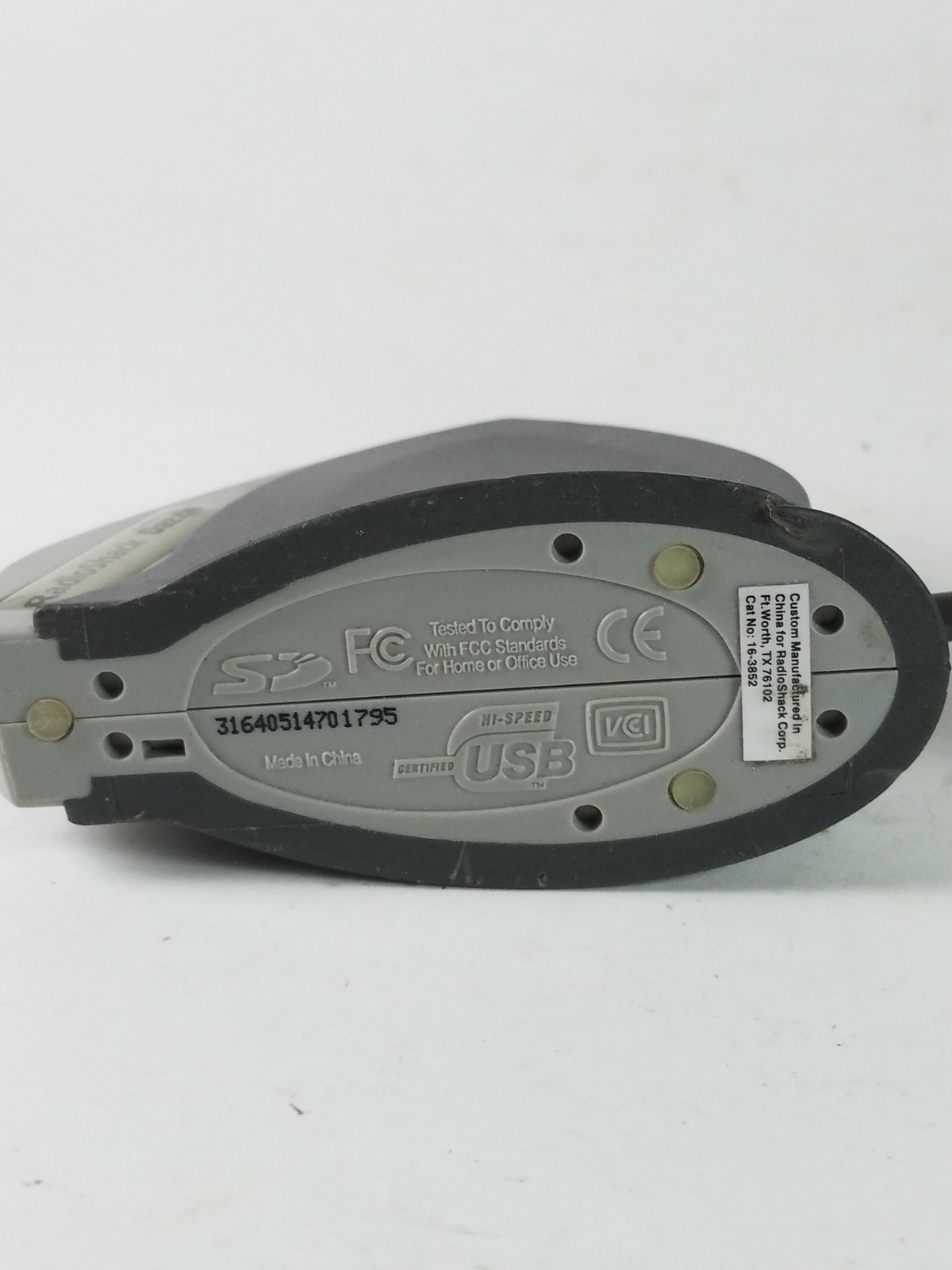 RadioShack Dazzle Hi-Speed Memory Card Reader/Writer Cat. # 16-3852