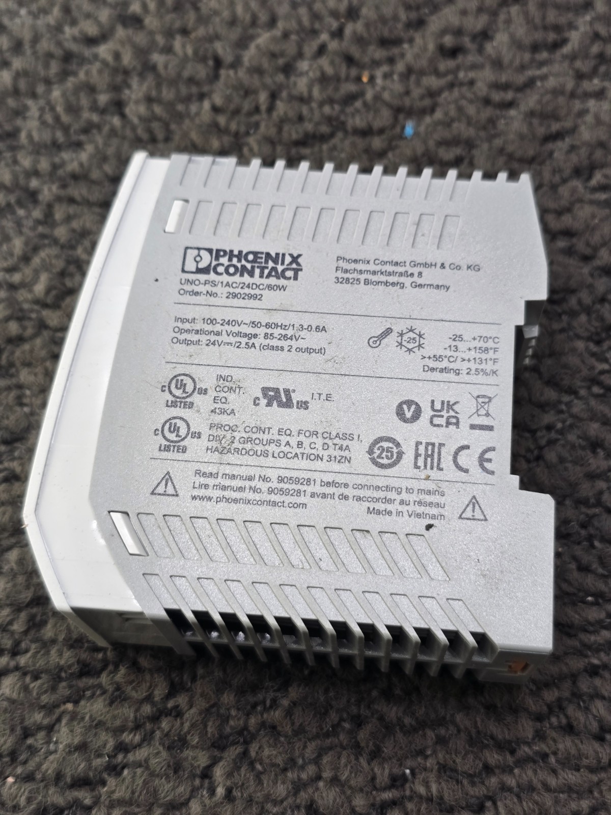 Phoenix Contact 2902992 Switched-Mode DIN Rail Power Supply 24V DC, 60W, 2.5A