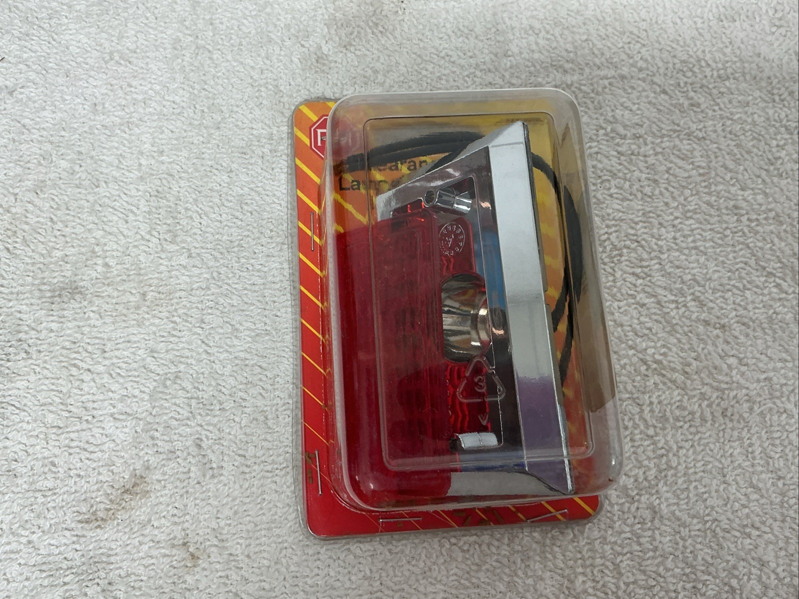 Peterson Manufacturing V126R Red Clearance Light