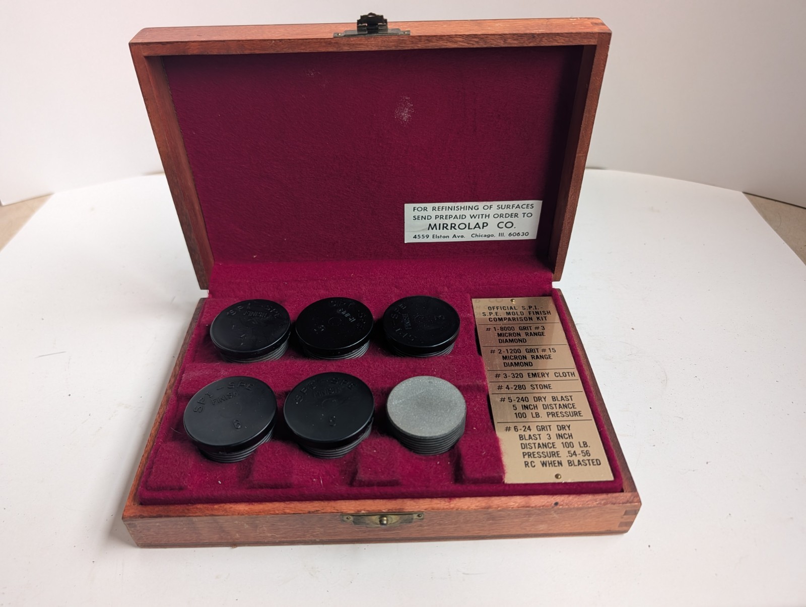 S.P.I. S.P.E. Mold Finish Comparison Kit 6 Samples Wood Case