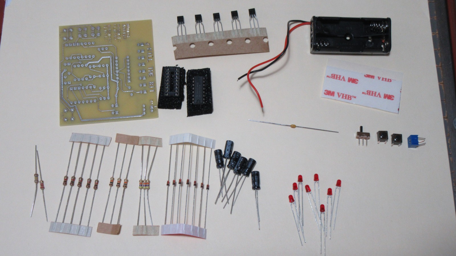 "Kill the Bit" Classic Electronic Game Kit
