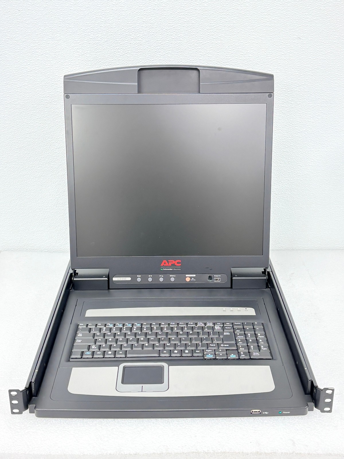 PRE OWNED | APC By Schneider Electric AP5719 19” LCD Rack Console Server - Black