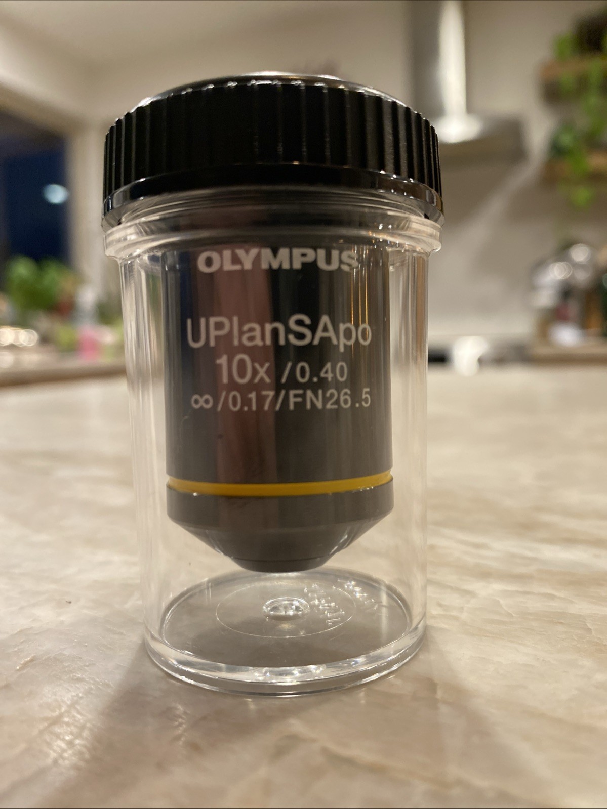 OLYMPUS Objective Lense UPlanSApo 10x / 0.40 ∞ / 0.17 / FN 26.5