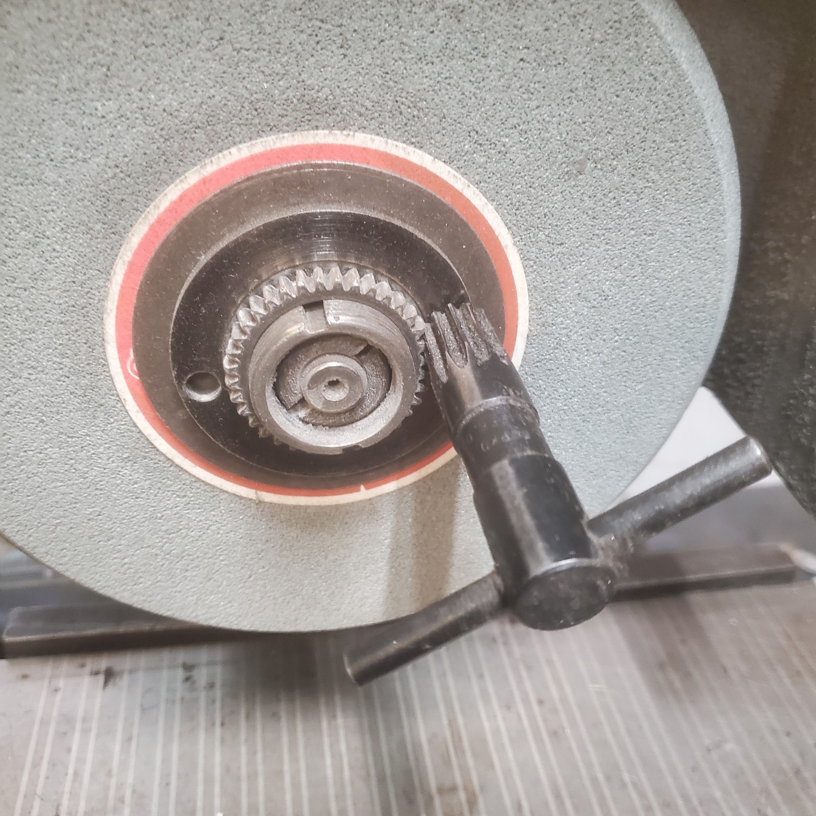 L.H. thread Surface Grinder wheel 1-1/4   Quick Change Arbor Nut + Key