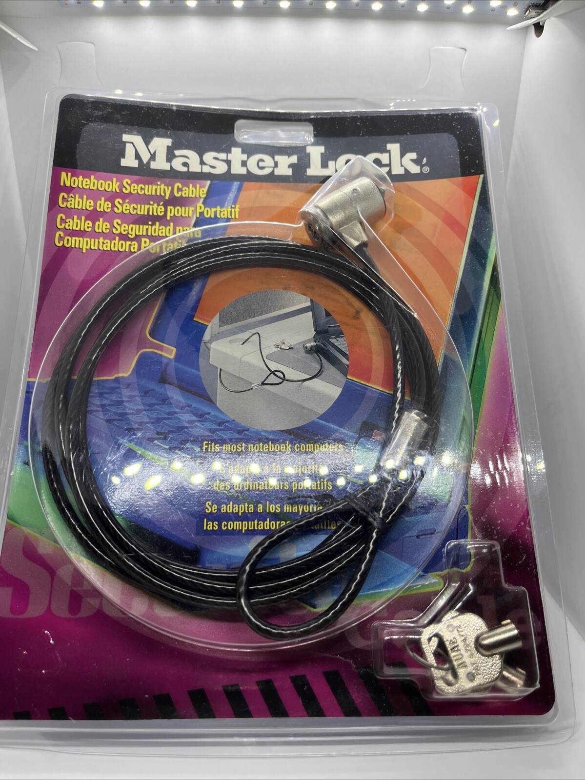 New In Package MASTER LOCK  Universal Notebook Security Cable Lock Anti Theft