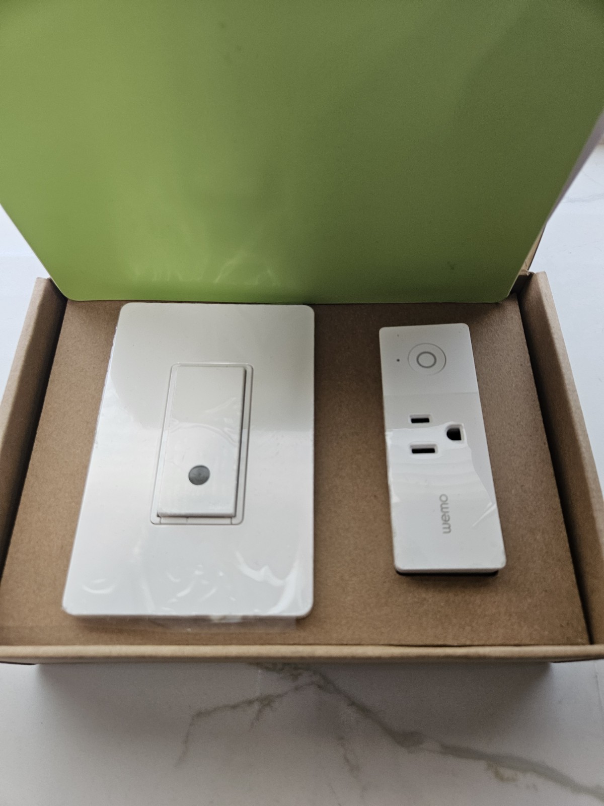 Belkin WeMo WiFi Light Switch + Smart Plug Bundle, Voice Control WLSP3063-BDL