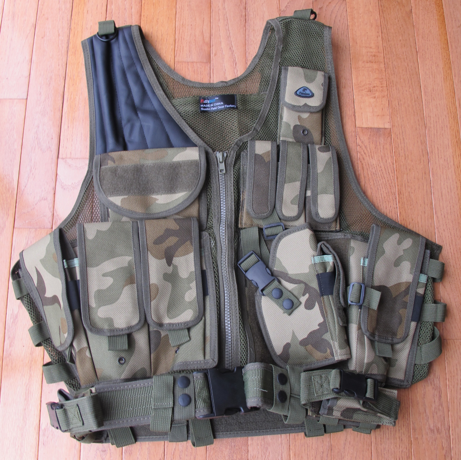 Law Enforcement Deluxe Tactical Vest with Holster, Pouches, Utility Belt Camo
