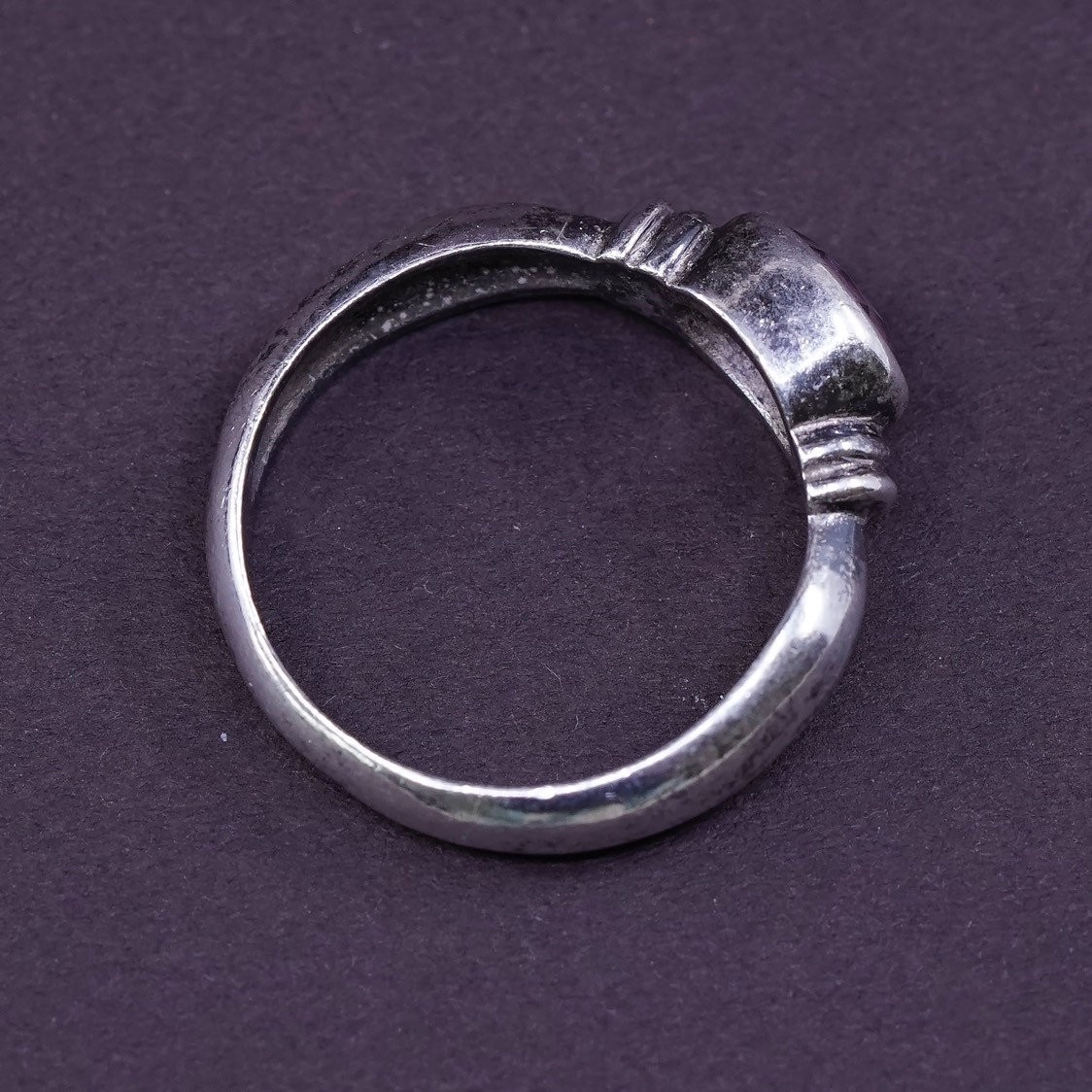 sz 6.75, Sterling silver handmade ring, 925 w/ oval amethyst