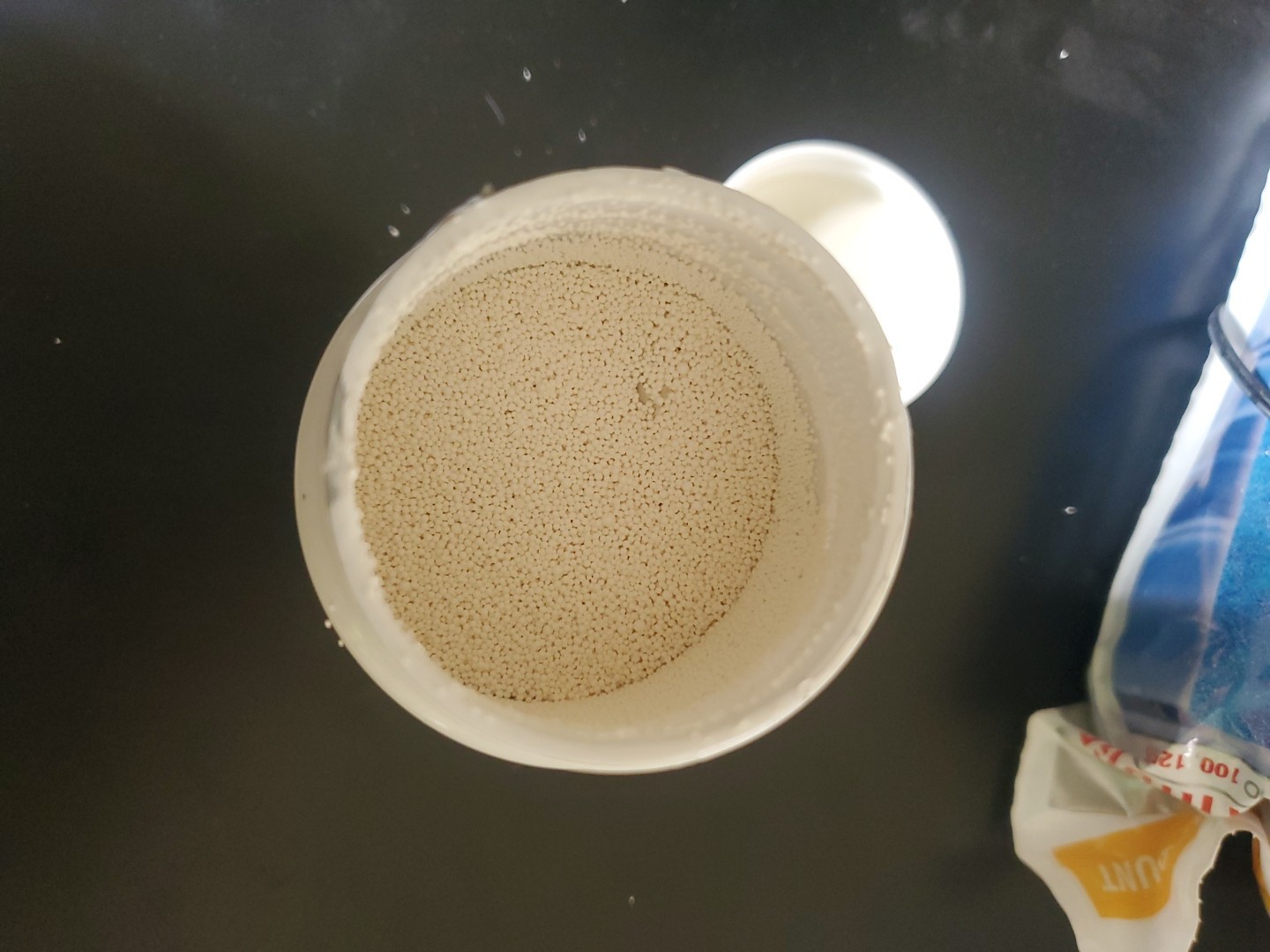 Puriogen premium synthetic filter resin