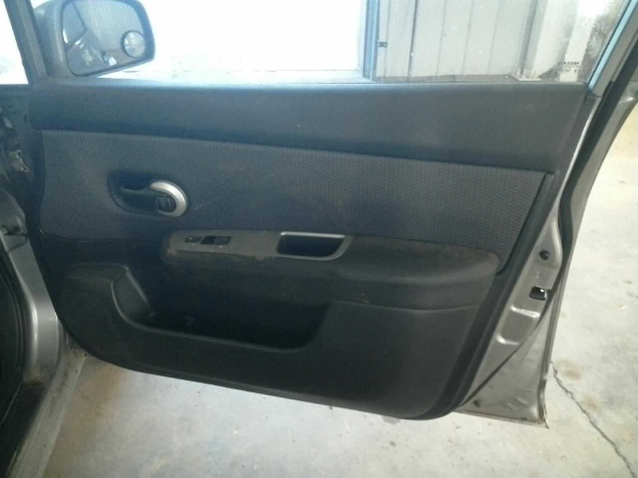 Engine ECM Electronic Control Module Left Hand Kick Panel Fits 08 VERSA