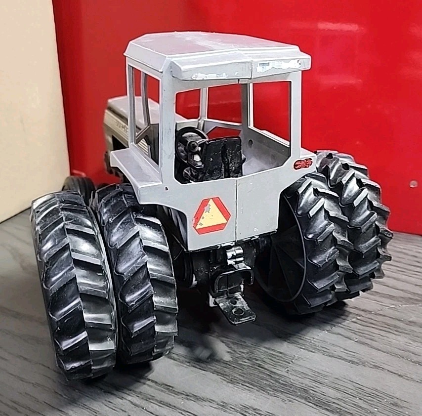 White 2-155 Tractor SILVER Stripe 10th Anniversery 1987 Model NICE!!