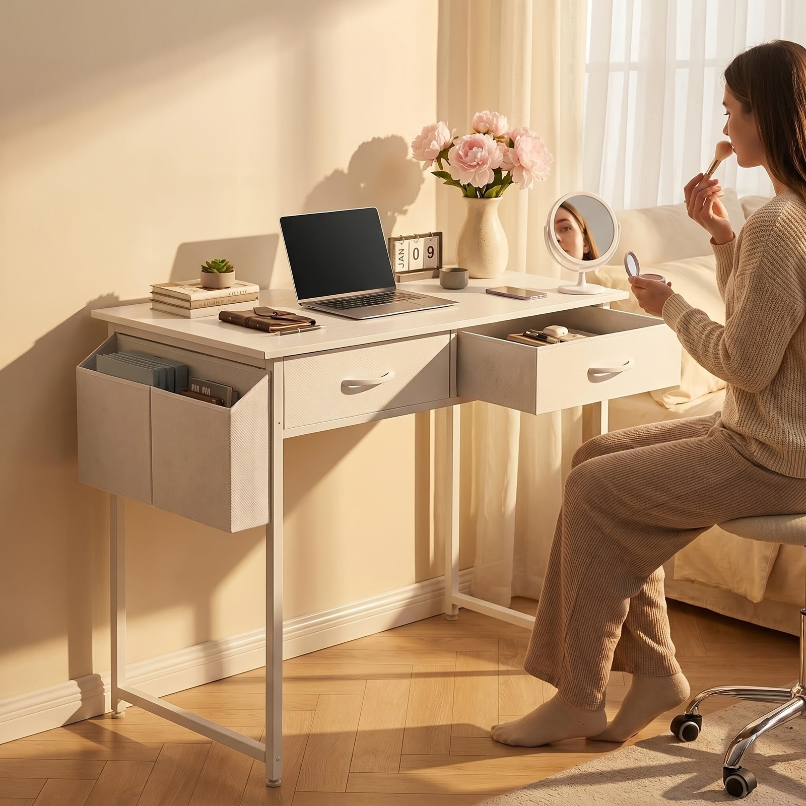 32" Small Makeup Vanity Desk-White