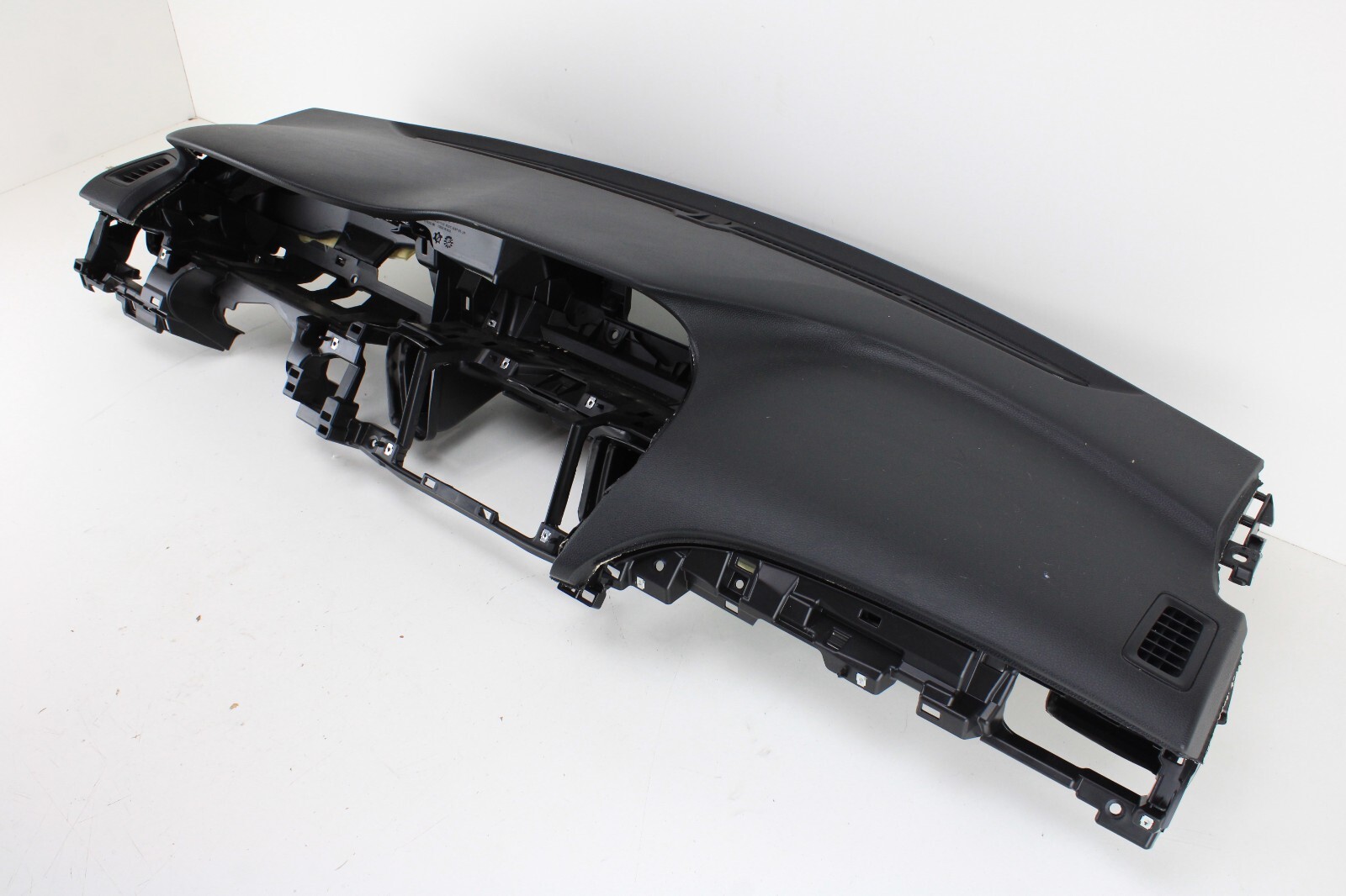 2016-2017 HONDA ACCORD INSTRUMENT PANEL DASHBOARD OEM *has scratches*