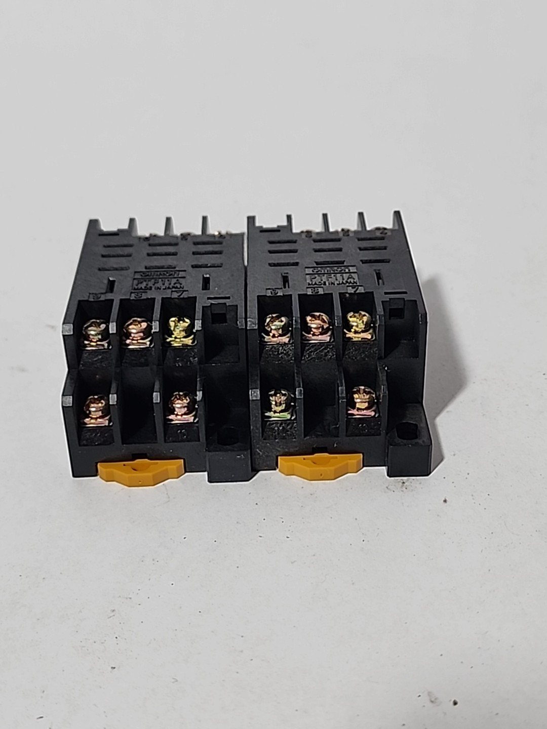 Lot Of 2 OMRON PTF11A Relay Socket 10AMP 240V 11 Position