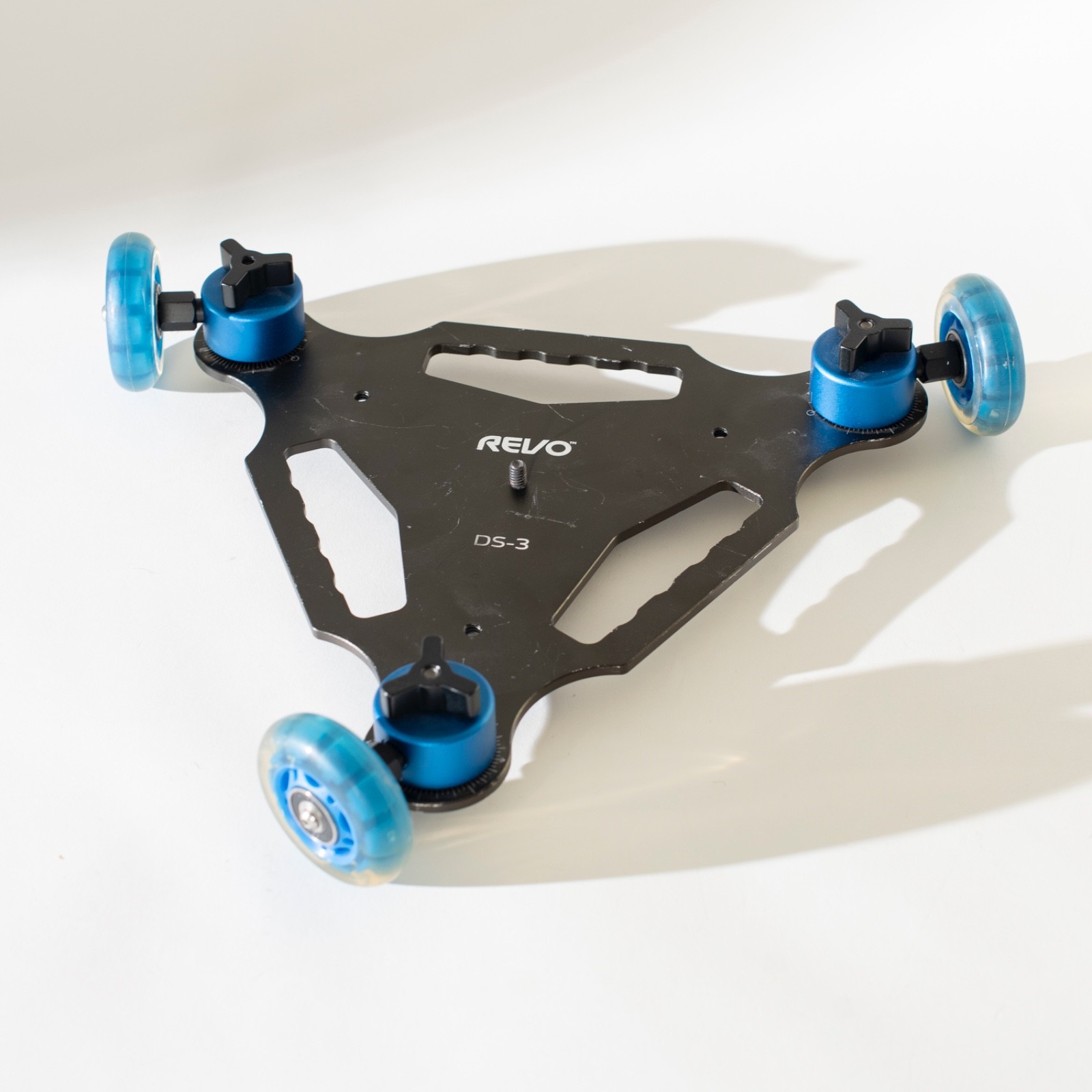 REVO tabletop camera dolly