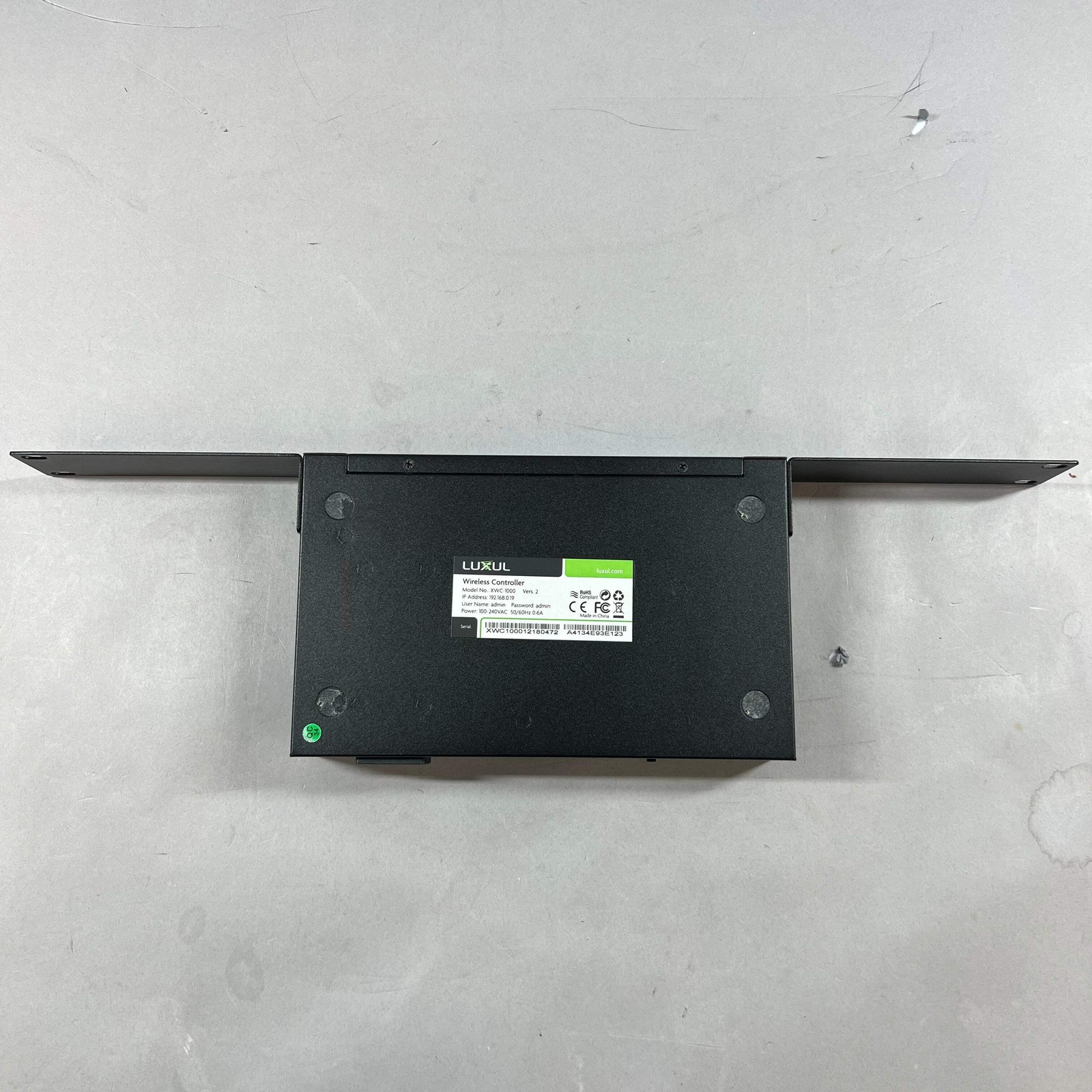 Luxul XWC-1000 Manages Luxul Access Points