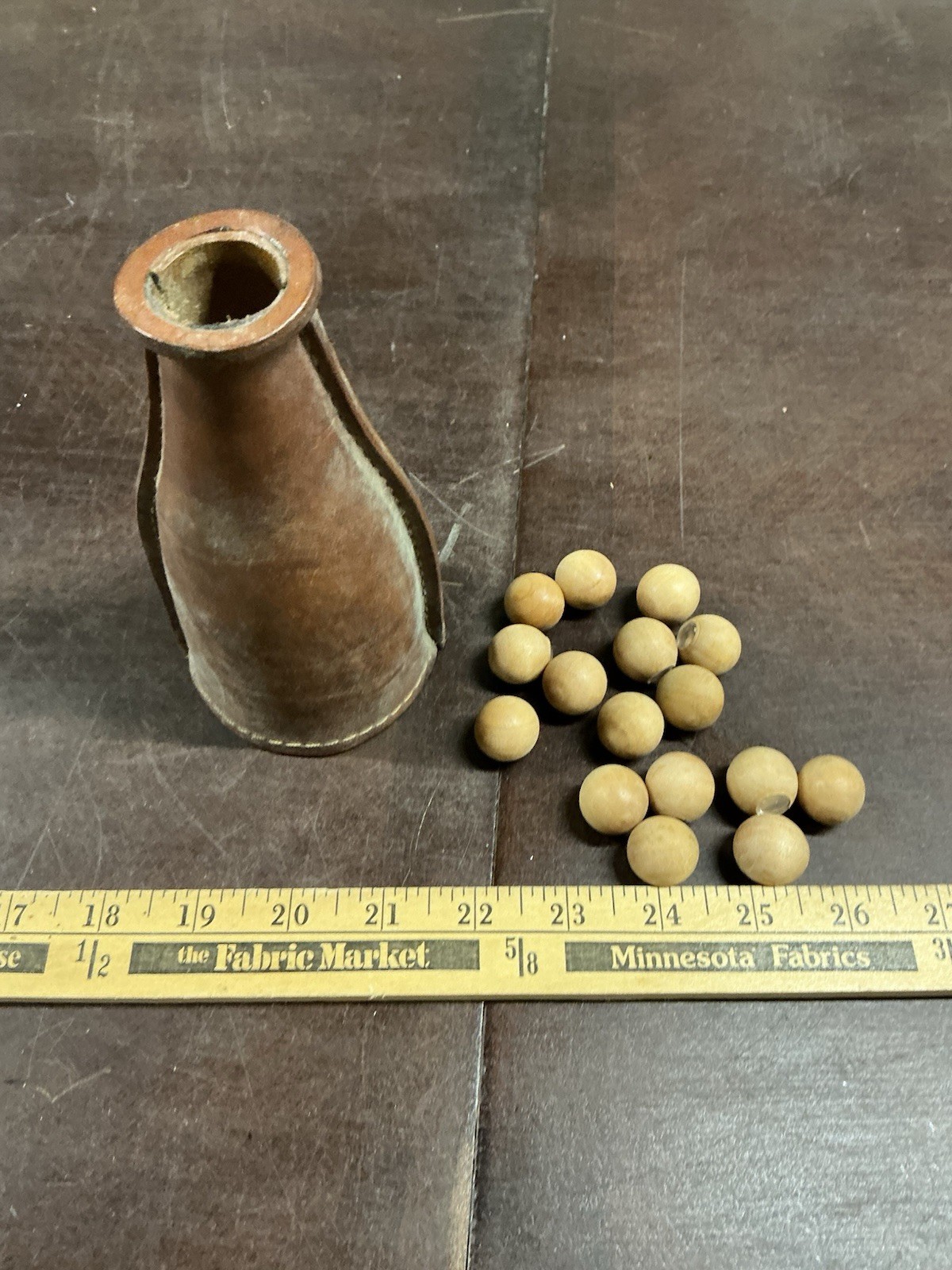 Vintage Brown Leather Billiard Pool Shaker Bottle w/ Tally Peas Kelly Pool Game