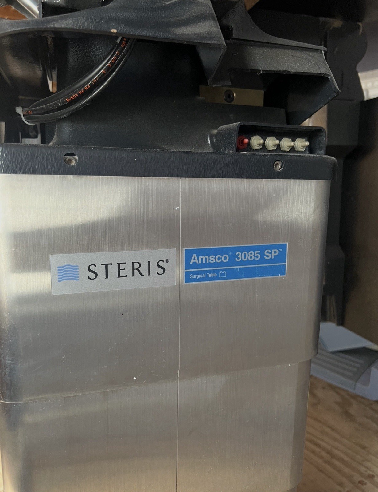 STERIS AMSCO 3085 SP Surgical Operating Table – Fully Functional