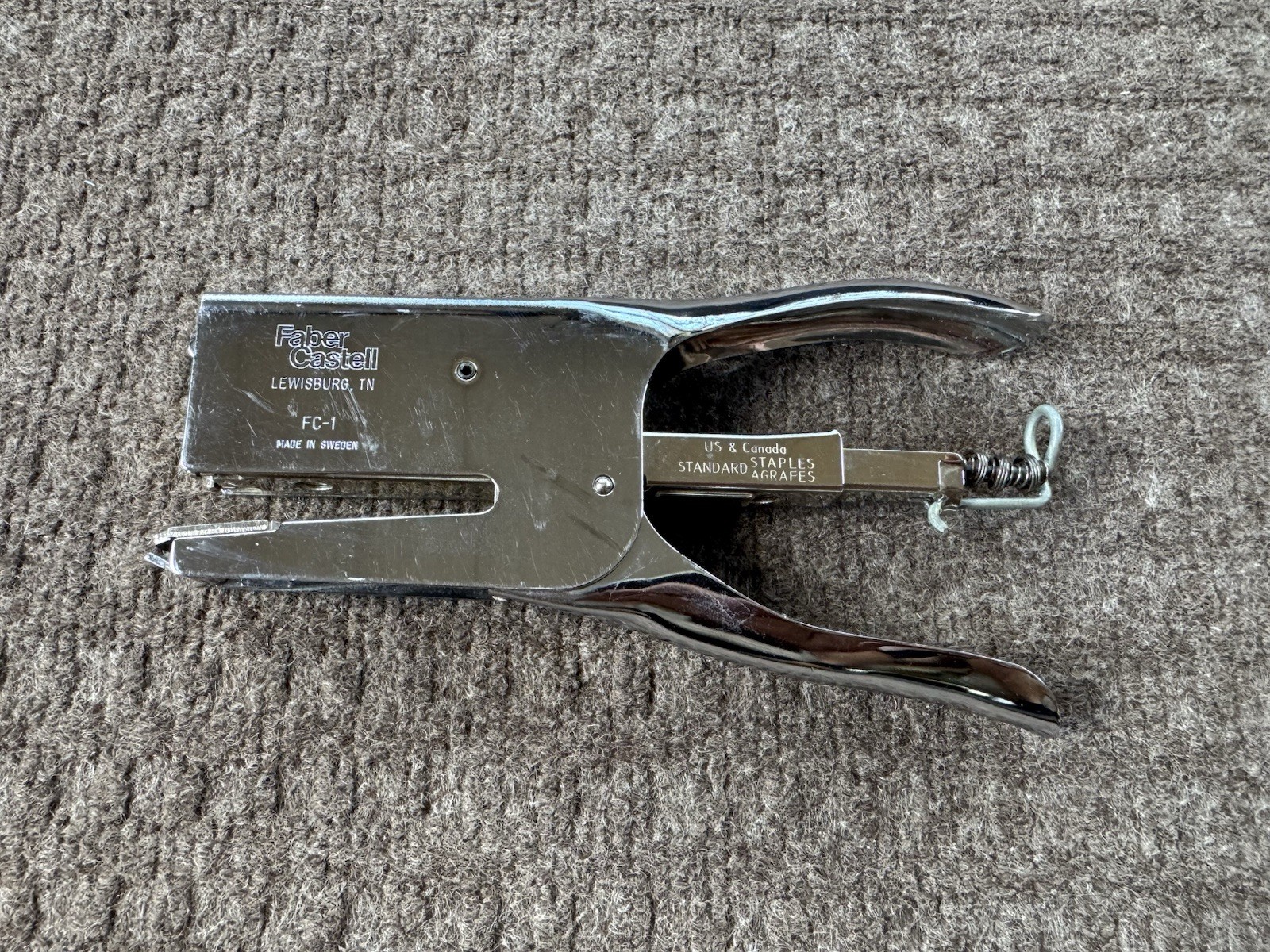 Vintage Faber Castell FC-1 Standard 26/6-8 Plier Stapler - Made in Sweden