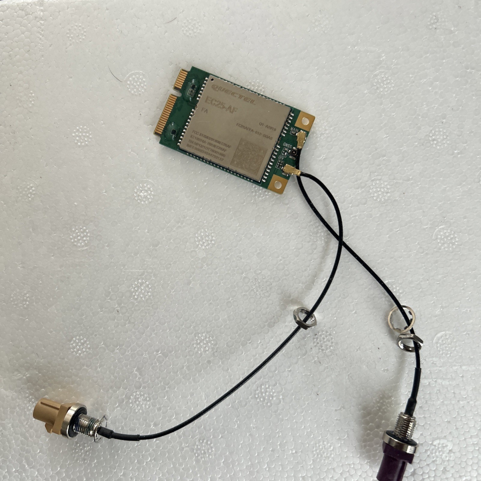 QUECTEL EC25-AF LTE IoT Module w/ Cables, MINIPICIE