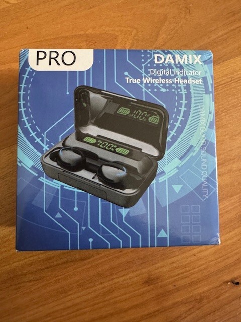Brand New wireless earbuds with MagSafe Charging Case