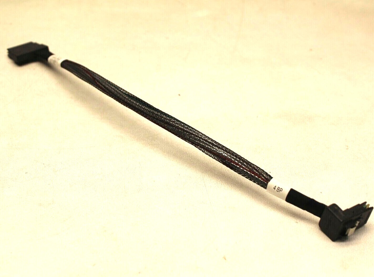 796134-001 786814-001, 4N60M-01 D FS HP MINI SAS 4i / 8i H240 TO CG NEW!