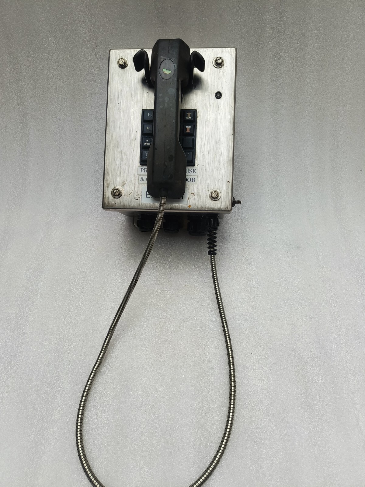FEDRAL SIGNAL ECHO E2-HND-4X Class I , DIVISION 2 Digital Intercom Station