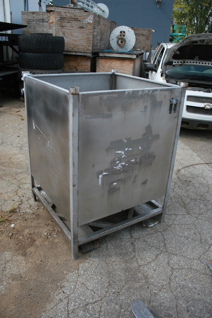 Stainless Steel Cone Bottom Dry Goods Pallet Tote Food Grade 37 1/2" x 38"