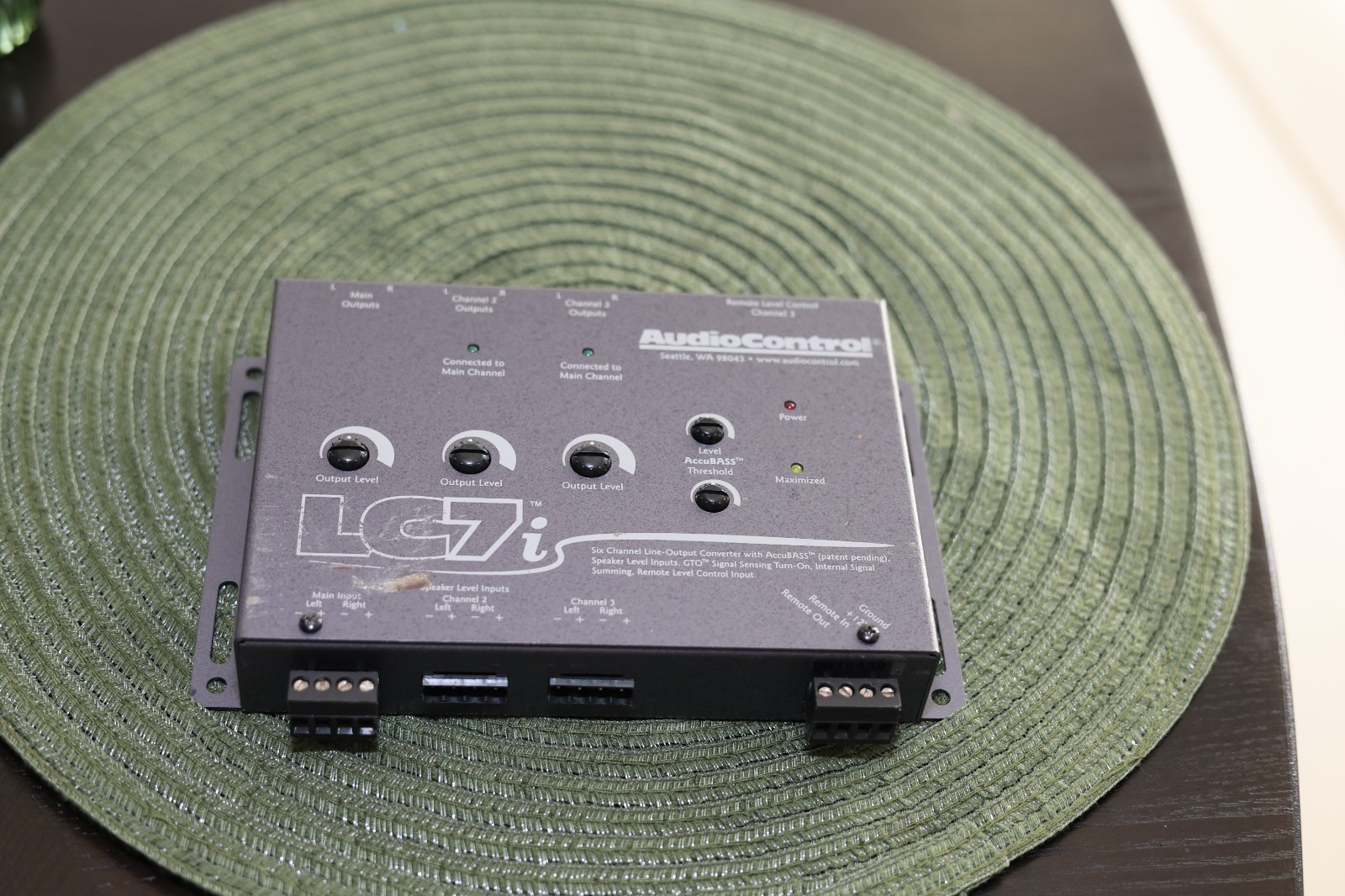 AudioControl LC7i - Black Six Channel Line Out Converter with AccuBASS