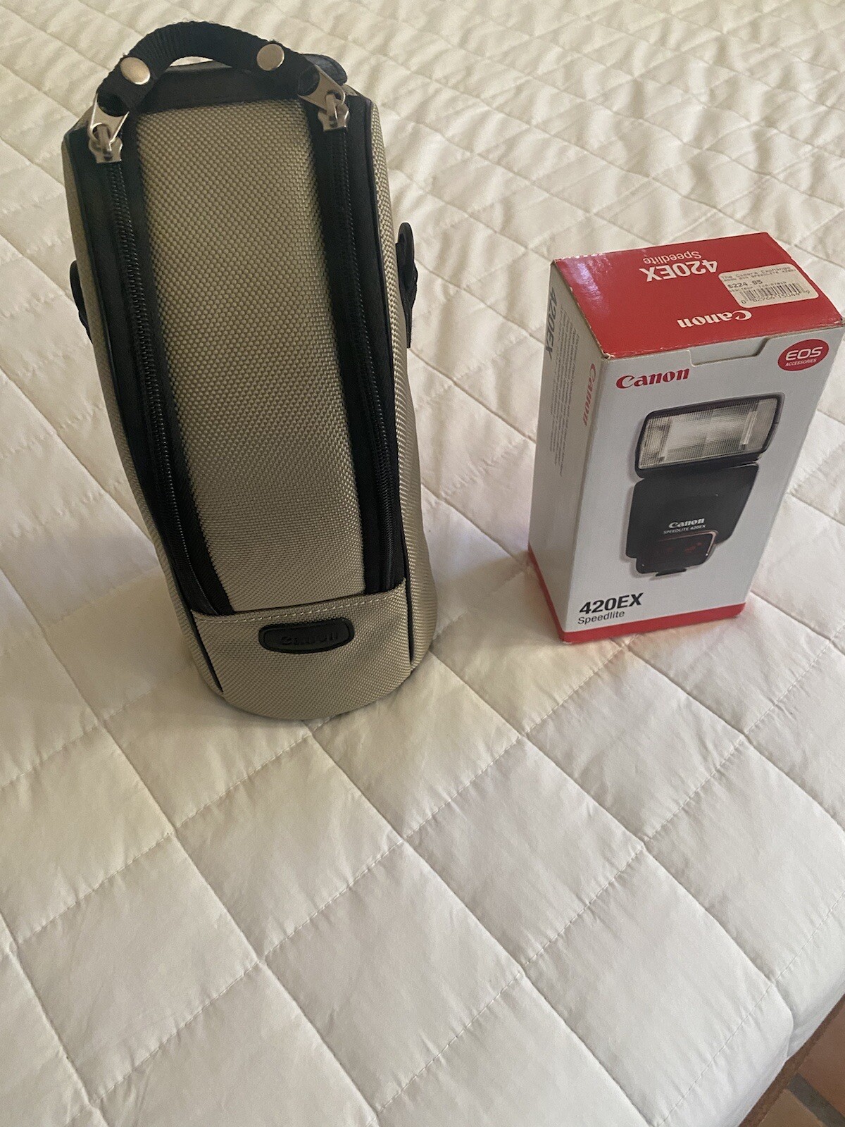 canon camera accessories Flash & lens case