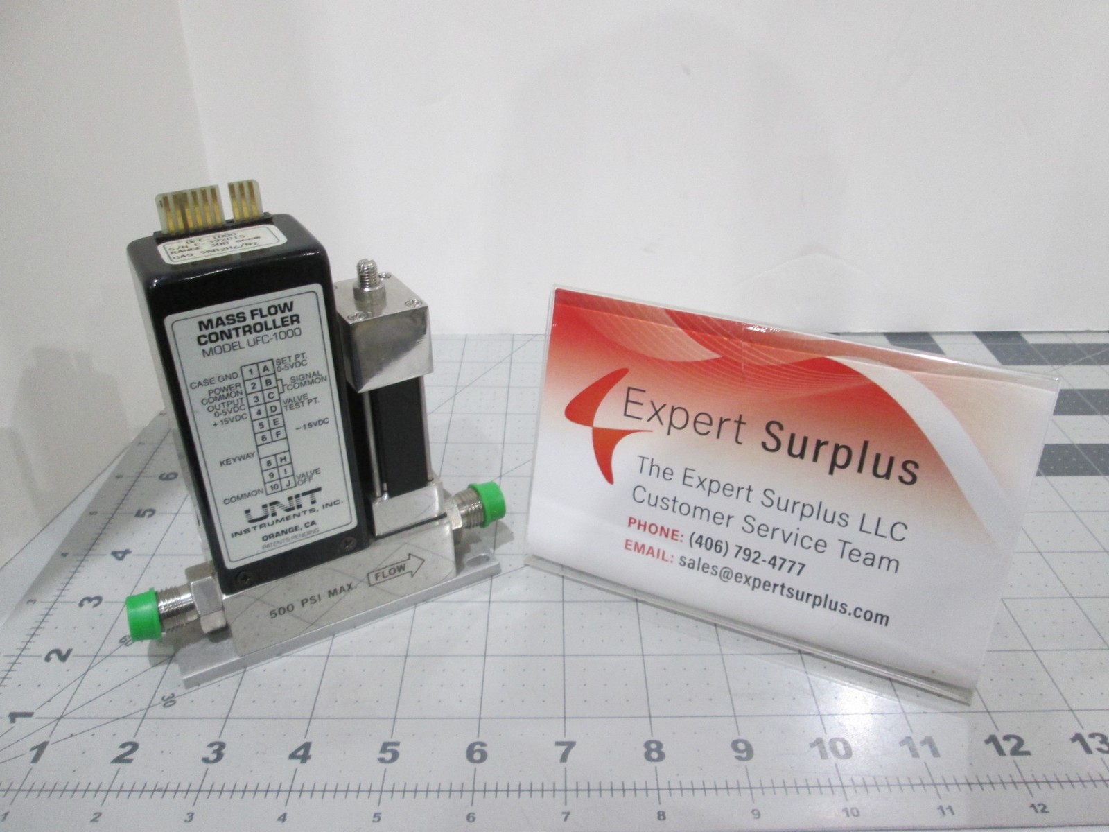 Unit, UFC-1000, Mass Flow Controller, 5%B2H6/N2, 300 SCCM, Used