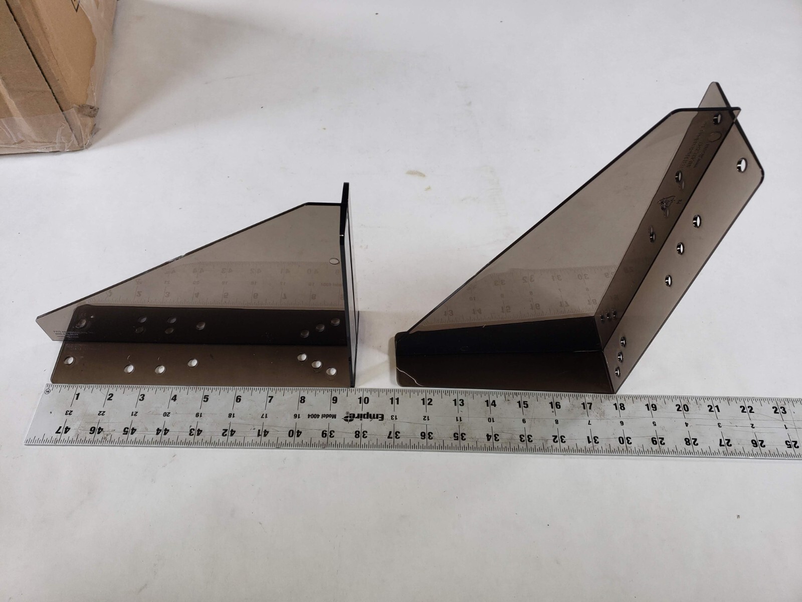 Lot of 36 FFR Merchandising Products Strathmore Acrylic Middle Shelf Dividers