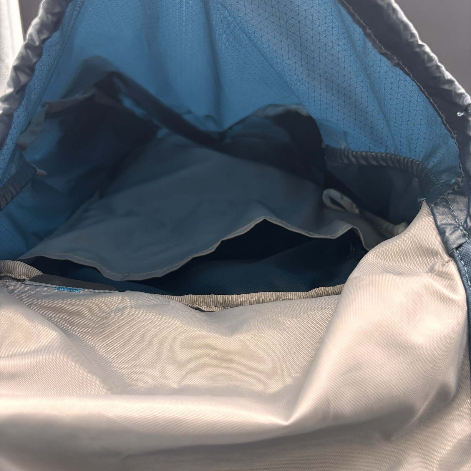 CamelBak Arete 18 HydroBak Teal *READ*