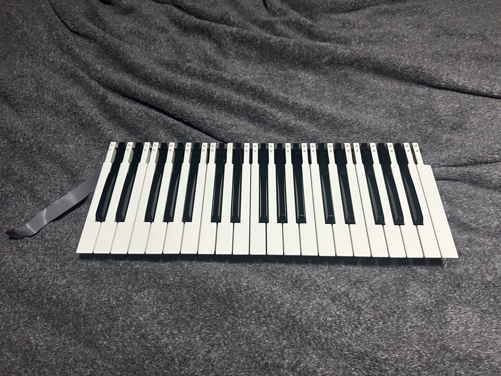 Sequential Circuits Pro One J-Wire Keybed for parts or repair