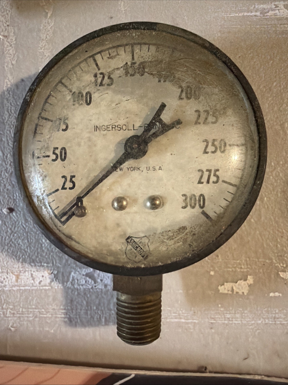 VINTAGE INGERSOLL RANG CO PRESSURE GAUGE