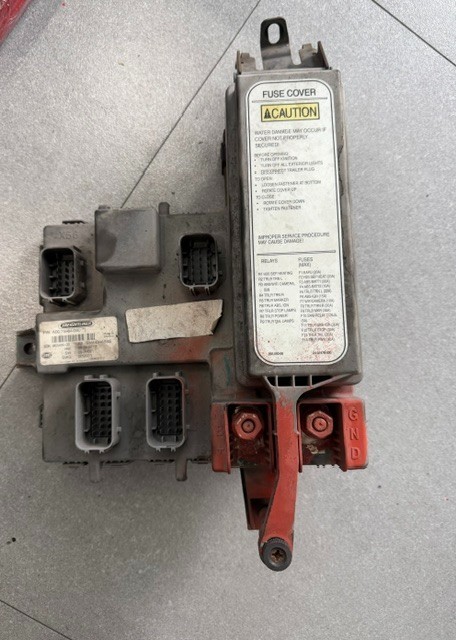 Freightliner SAM Chassis Control Module A06-75984-000