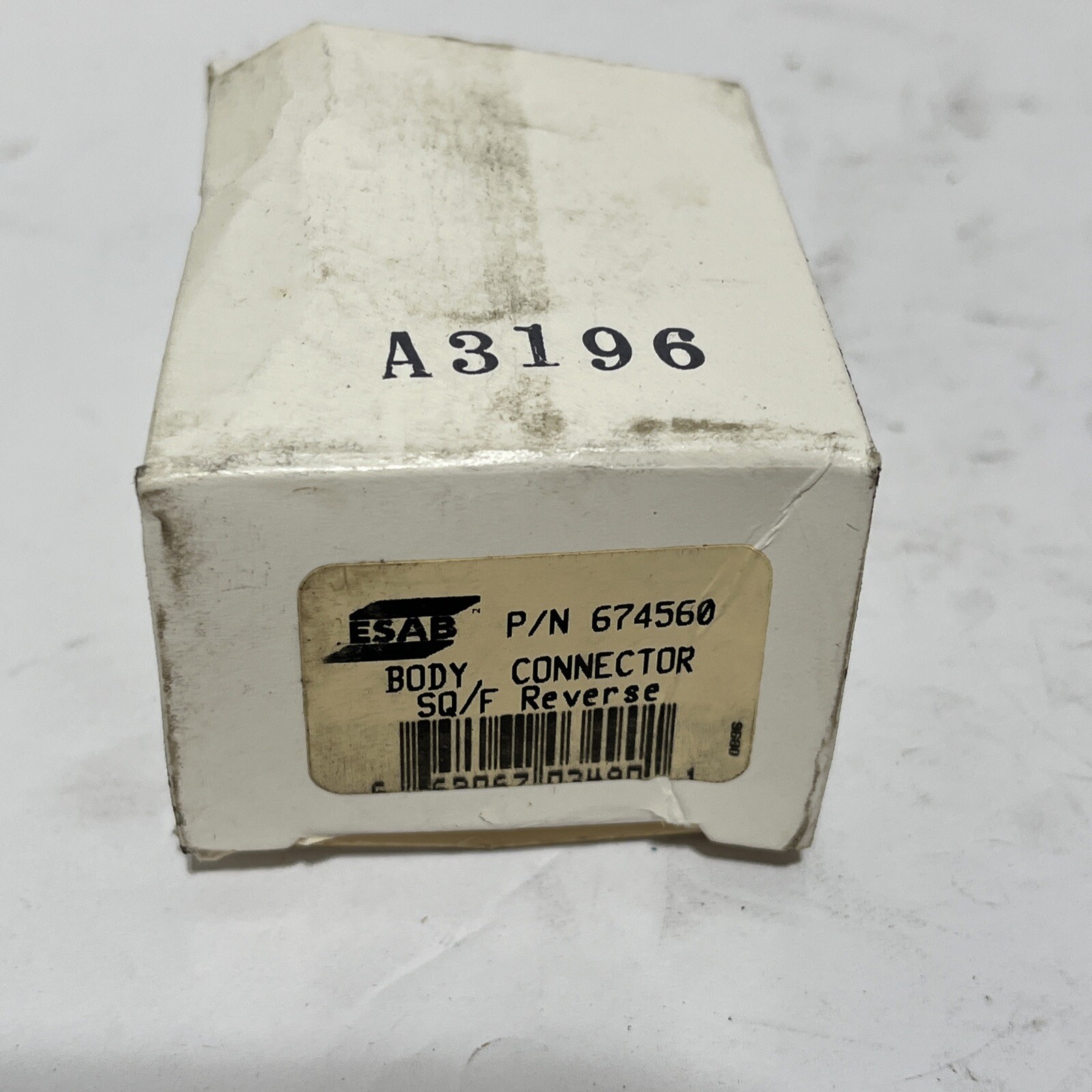 ESAB BODY CONNECTOR SQ/F REVERSE 674560