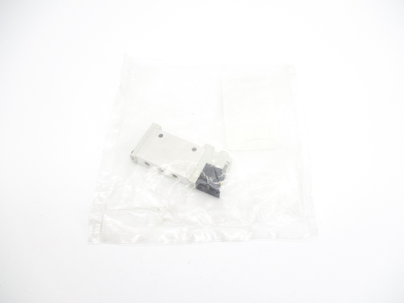 FESTO VUVG-L10-M52-MT-M5-1P3 24VDC NSMP