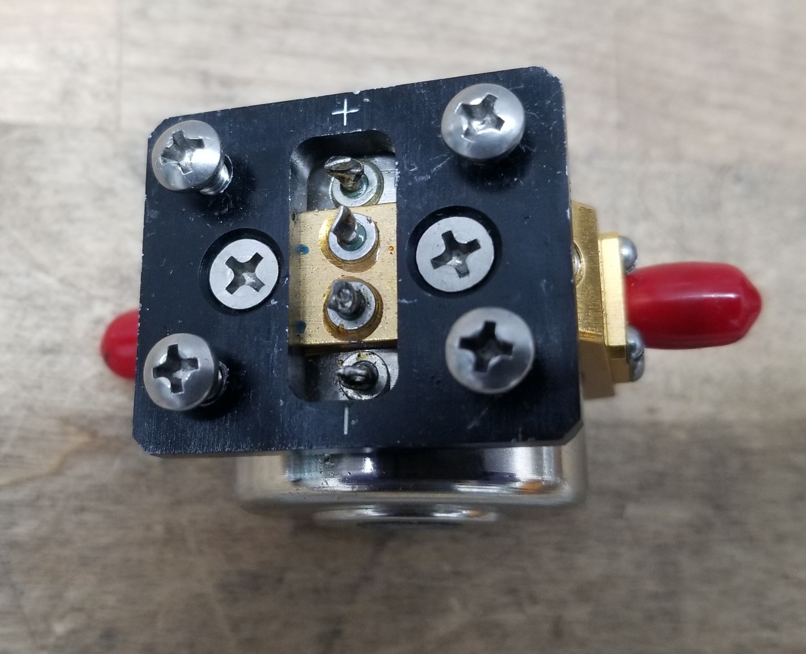 Yig-Tek Microwave YIG Oscillator Model 173