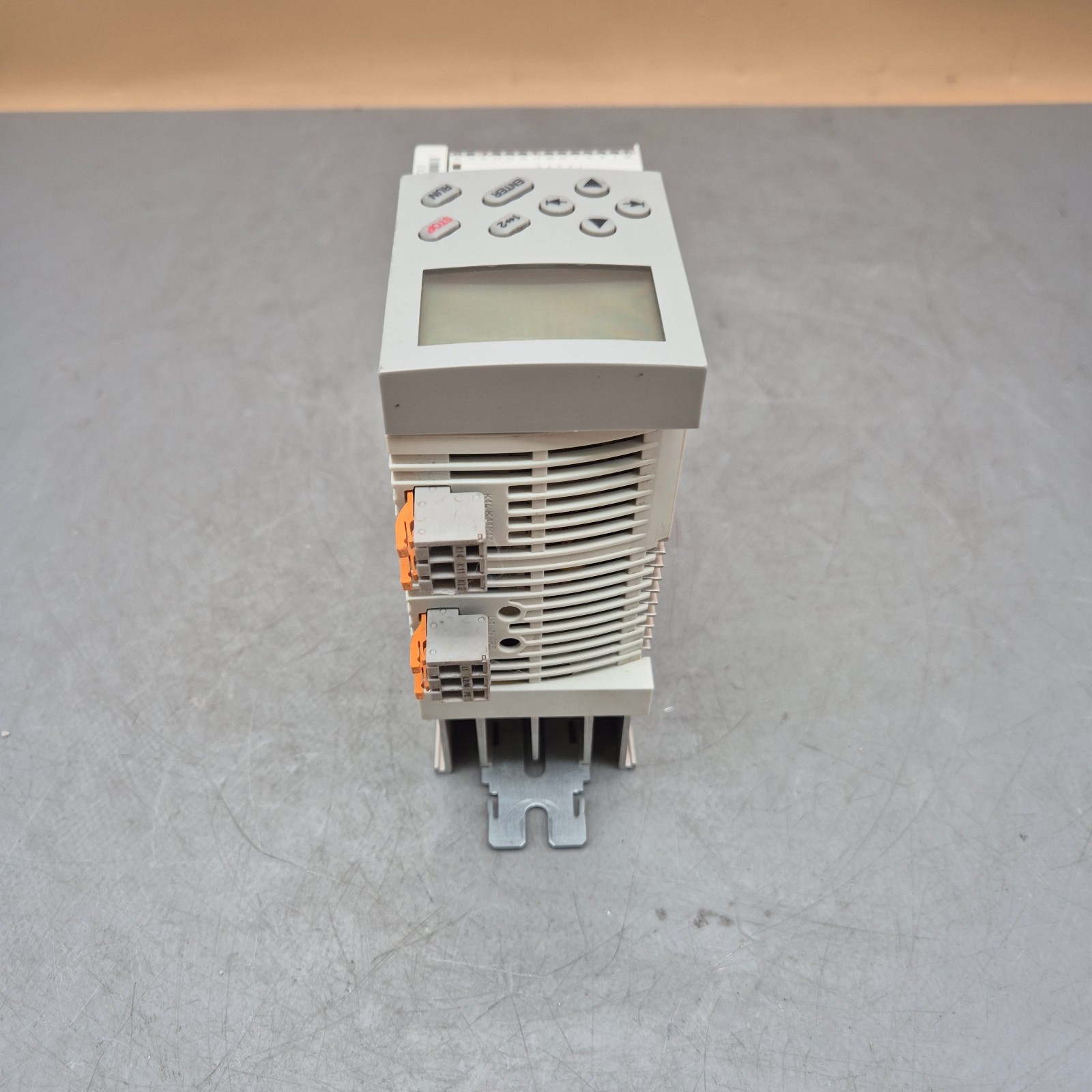 LENZE E82EV371_2B 00421876 45360003