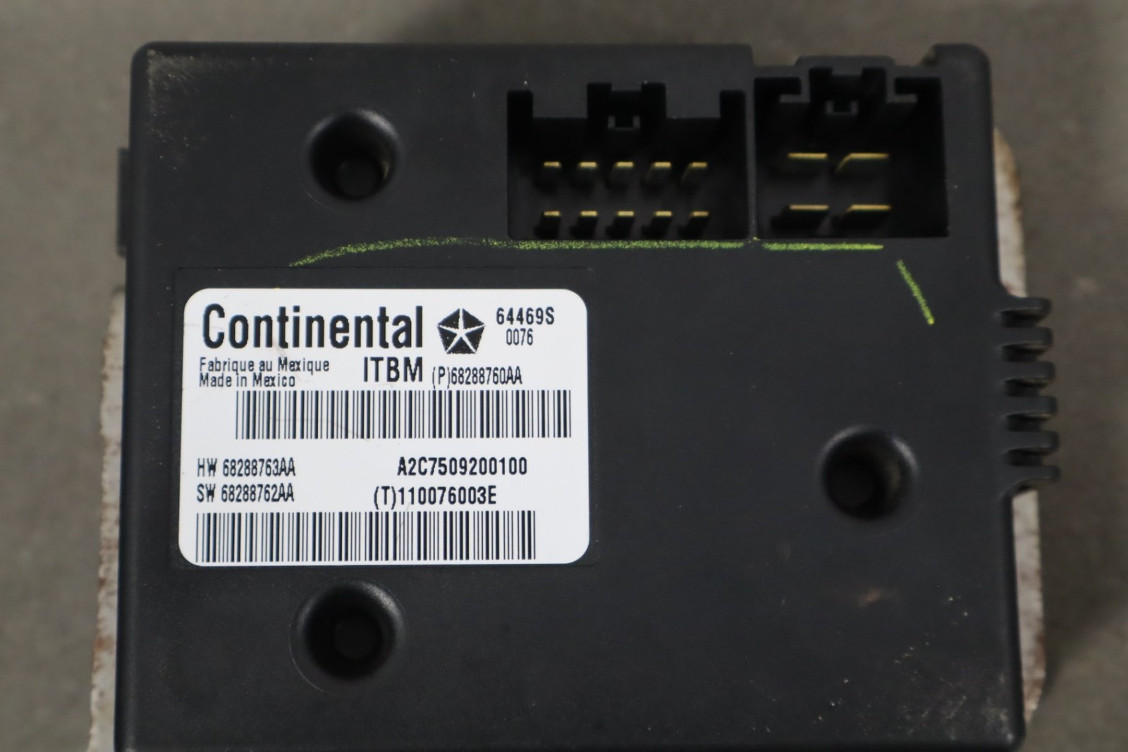 2013-2018 Ram 2500 Dash Mounted Trailer Brake Controller & Module OEM
