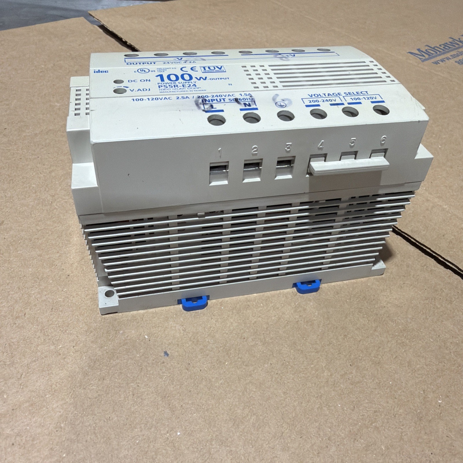 Idec PS5R-E24 Power Supply