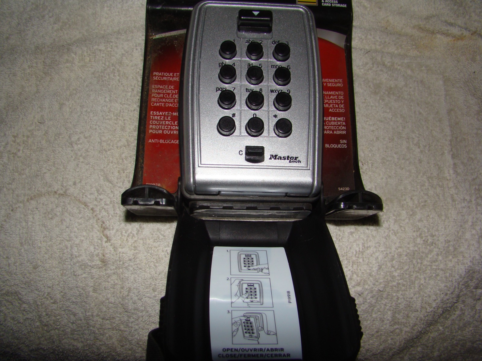 NEW Master Lock Safe Space Combination Push Button Wall Mount Lock Box