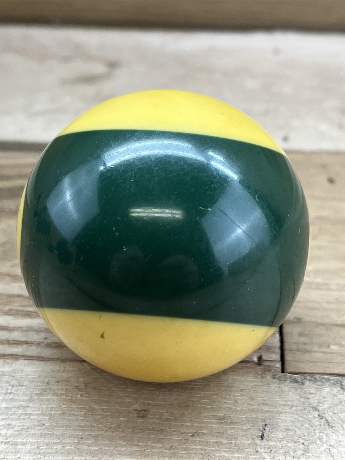 single pool ball 2 1/4 number 14 Green White