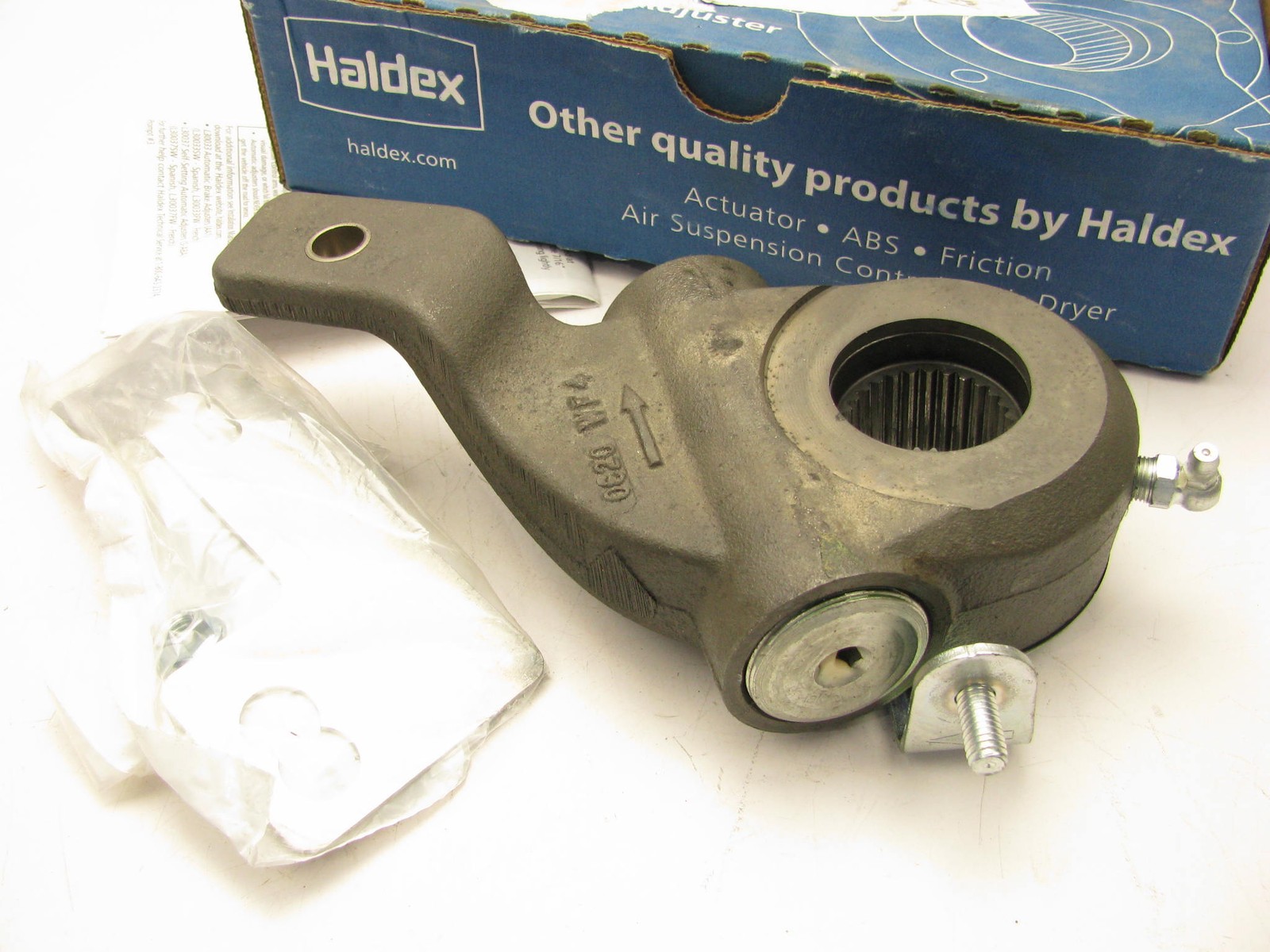 Haldex 40010650 Air Brake Automatic Slack Adjuster Rear 5.5" Arm, 1.5"-28 Spline