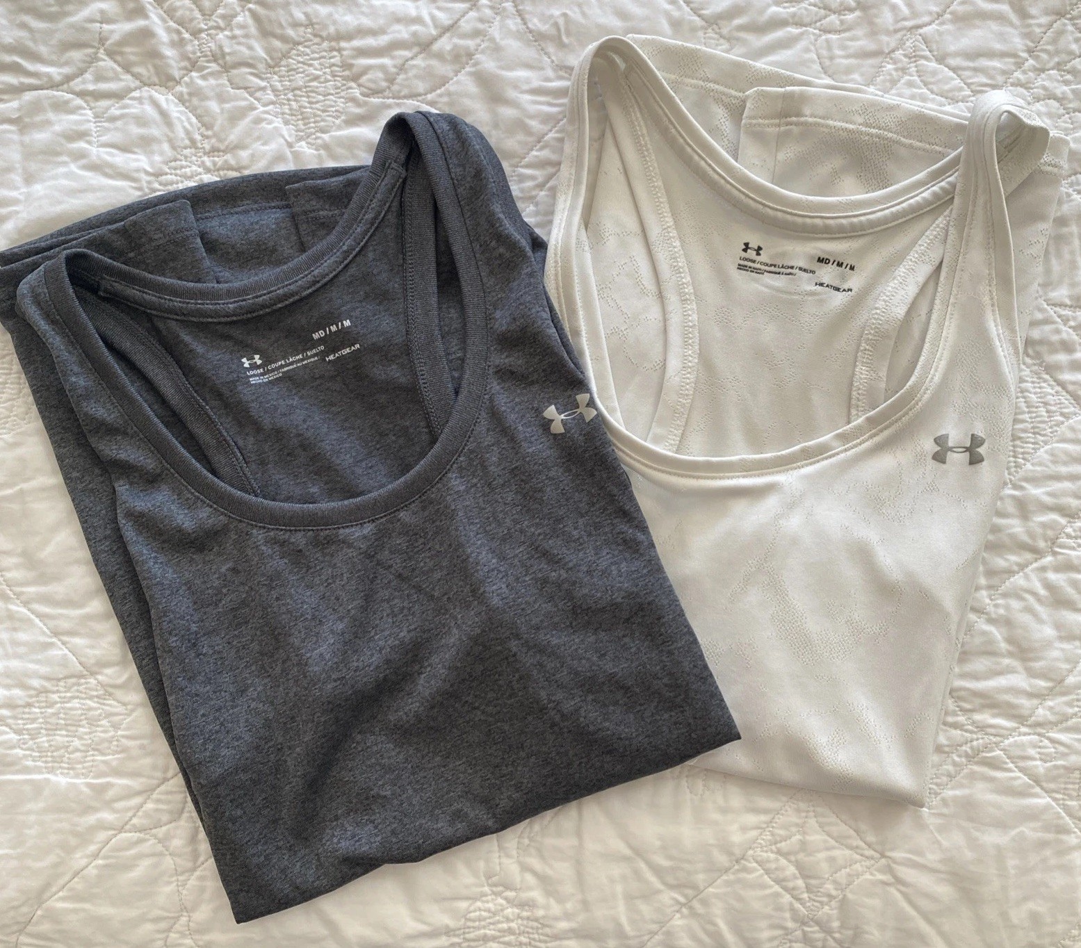 Lot of 2 - Men's UA Tank Top Shirts, Medium Loose HeatGear, Gray / White