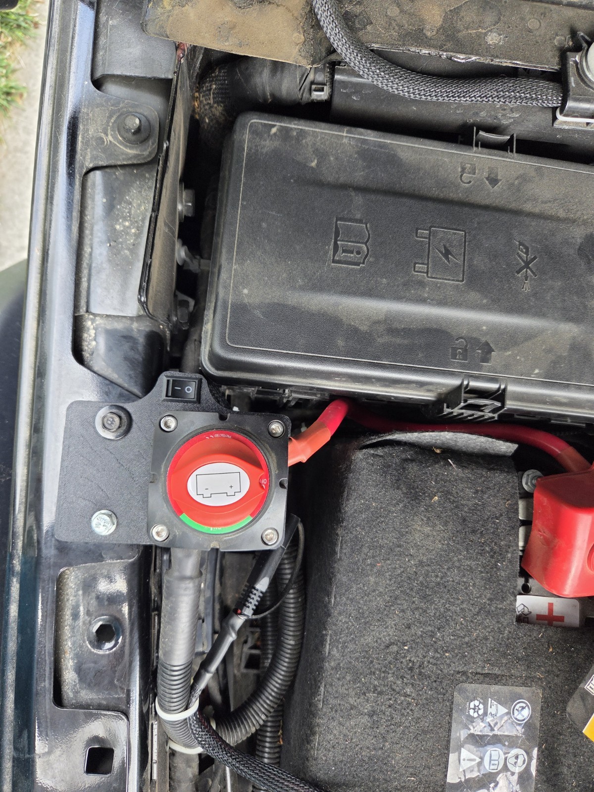 Jeep JL/JT Wrangler And Gladiator Winch Cutoff Switch Mount